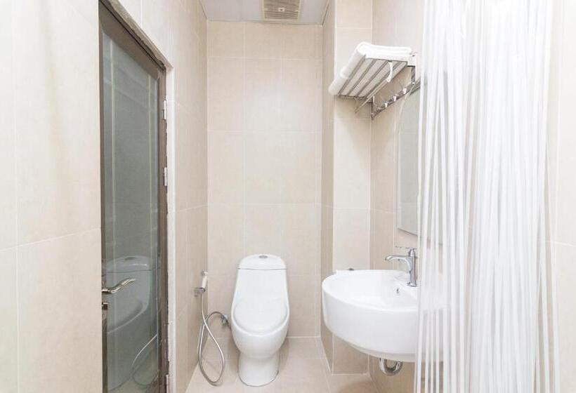 Номер Deluxe, Capital O 1867 Kara Guest House