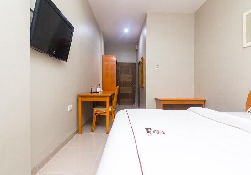 Номер Deluxe, Capital O 1867 Kara Guest House