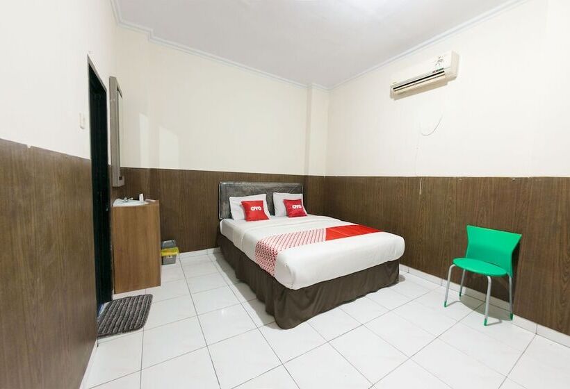 Habitació Deluxe, Oyo 1935  Diamond Inn Makassar