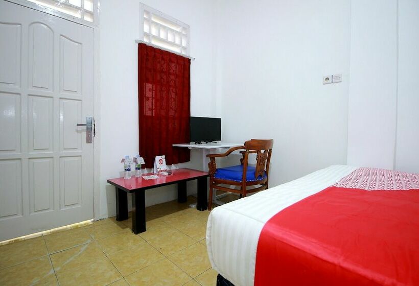 اتاق استاندارد, Oyo 1981 Unib Kostel