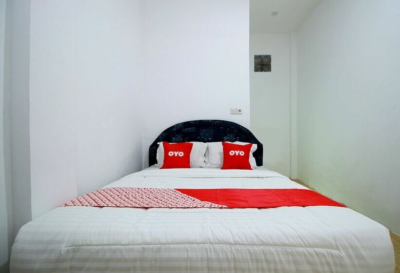 اتاق استاندارد, Oyo 1981 Unib Kostel