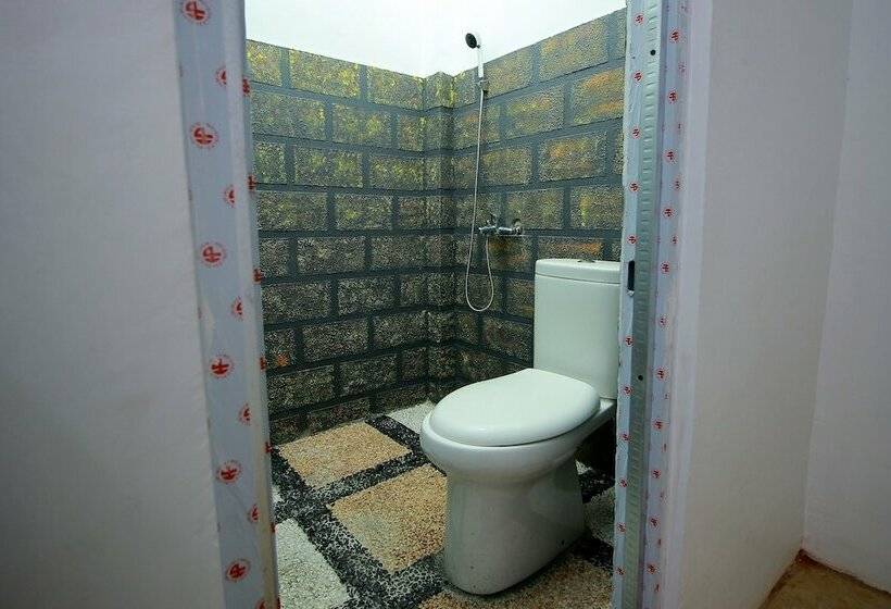 اتاق استاندارد, Oyo 1981 Unib Kostel