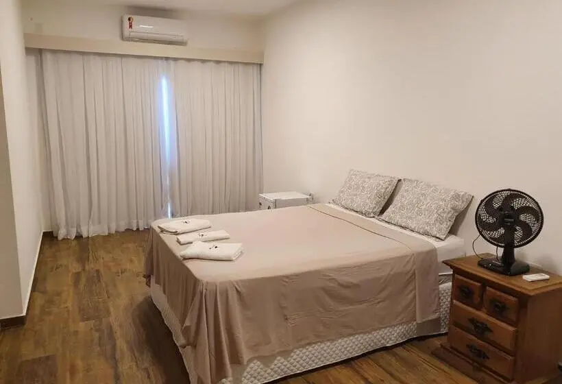 デラックストリプルルーム, Espaço Casa Na Rocha