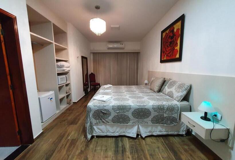 Президентский Люкс, Espaço Casa Na Rocha