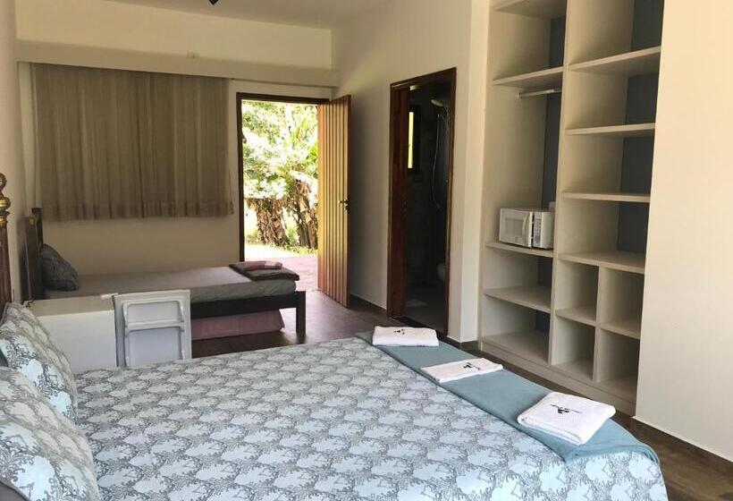 Четырехместный Номер Стандарт, Espaço Casa Na Rocha