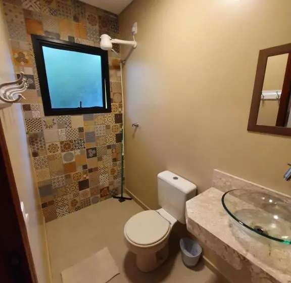 デラックストリプルルーム, Espaço Casa Na Rocha