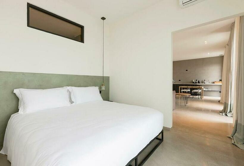 带露台的套间, Dai Gresy - In Langa