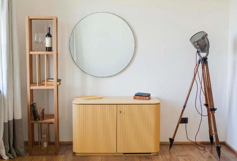 小型套房带阳台, Dai Gresy - In Langa