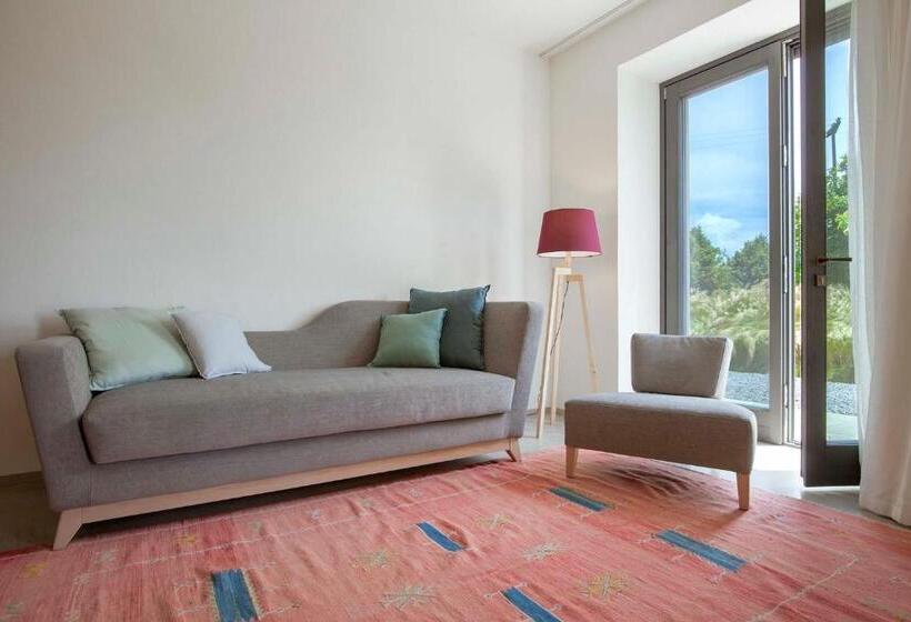 家庭套房, Dai Gresy - In Langa