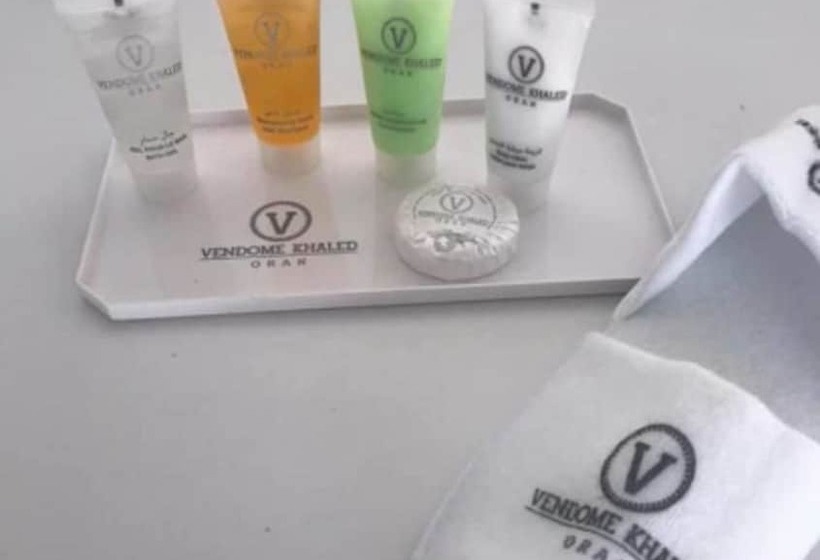 سوییت جونیور, Vent Dome Khaled