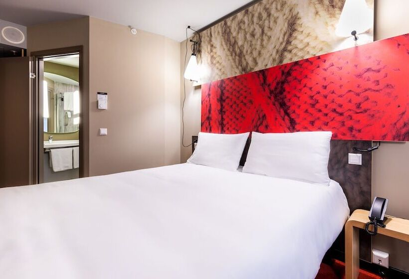 اتاق سوپریور با بالکن, Ibis Tbilisi Stadium