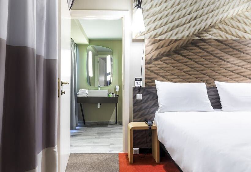 اتاق پرمیوم, Ibis Tbilisi Stadium