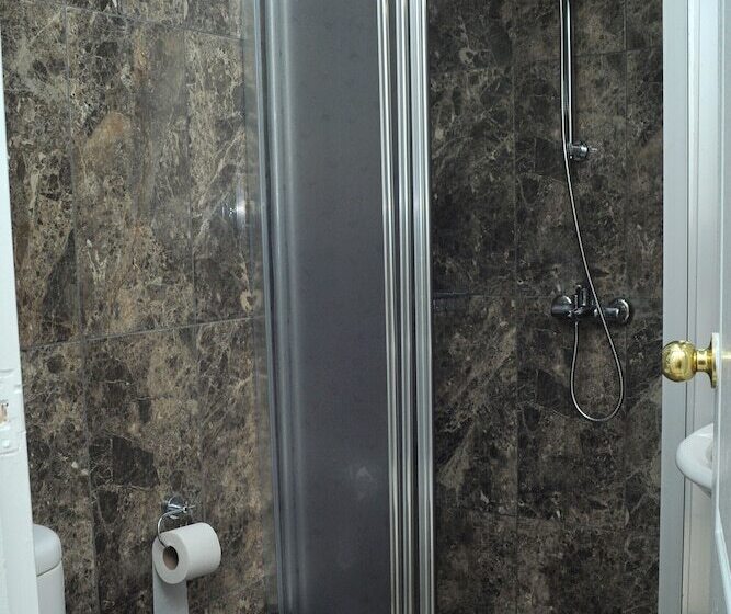 اتاق استاندارد یک نفره, Lion City Hotel Ankara