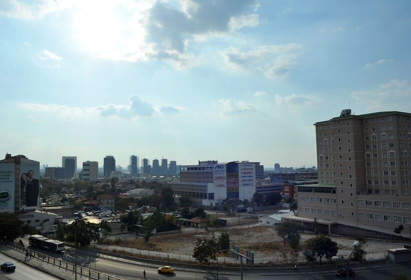 اتاق استاندارد سه نفره, Lion City Hotel Ankara