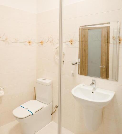 חדר סטנדרט עם מיטת קינג, Nicole