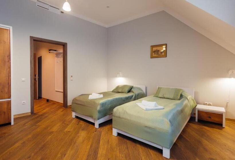 חדר דלוקס עם מרפסת, Nicole