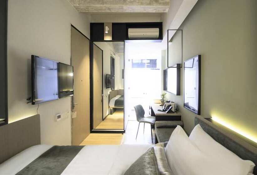 اتاق لوکس با تخت بزرگ, Nuve Elements