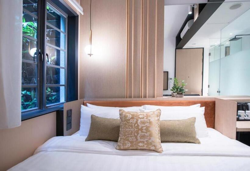 اتاق سوپریور با تخت بزرگ, Nuve Elements