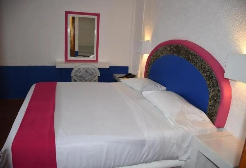 スタンダードシングルルーム, Pachuca Inn