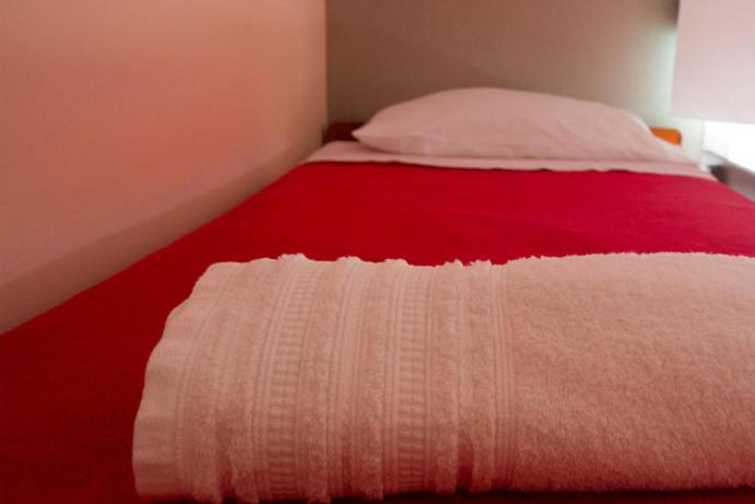 تختخواب در اتاق مشترک, Edelweiss Hostel