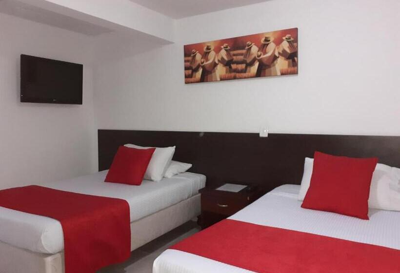 اتاق استاندارد سه نفره, Gran Hotel Coral