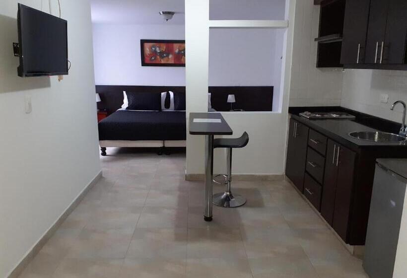 استودیوی لوکس, Gran Hotel Coral