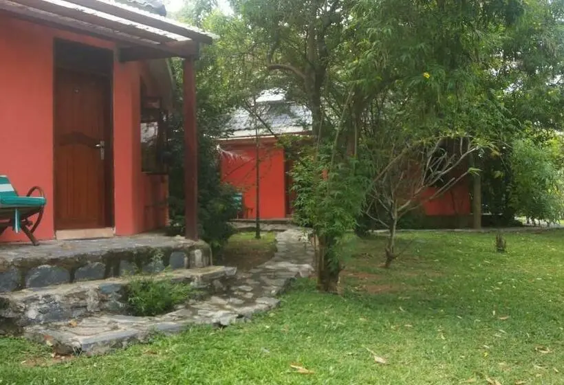 اتاق سوپریور, White Castle Hotel Arua