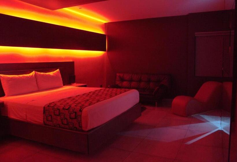 스위트 킹사이즈 침대, Motel Boutique Xpress