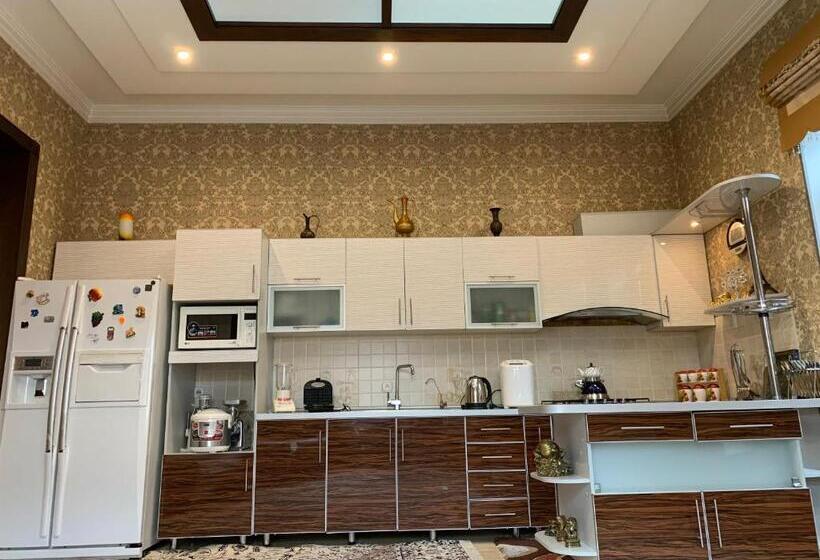 اتاق راحتی سه تخته, Sitorabonu Guest House