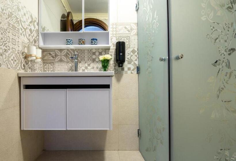 جناح مطلّ علي البحر, The Dream Compound  By Biankini