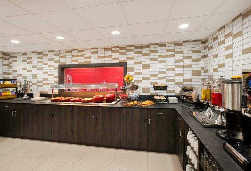 Pokój Standard, Ramada By Wyndham Leeds East