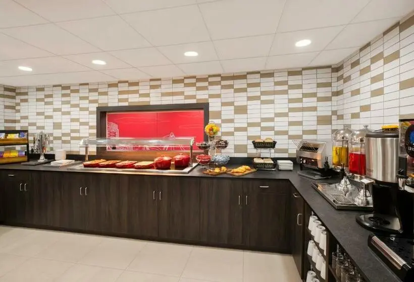 Standard-huone, Ramada By Wyndham Leeds East