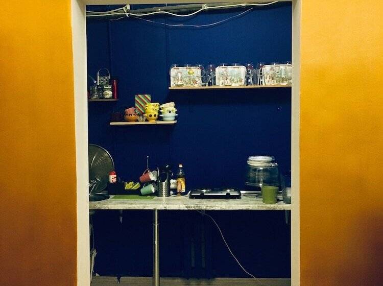 エコノミールーム, Pasternak Hostel