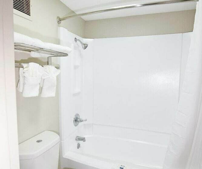 Standard-huone 2 Parivuodetta, Days Inn By Wyndham Midland