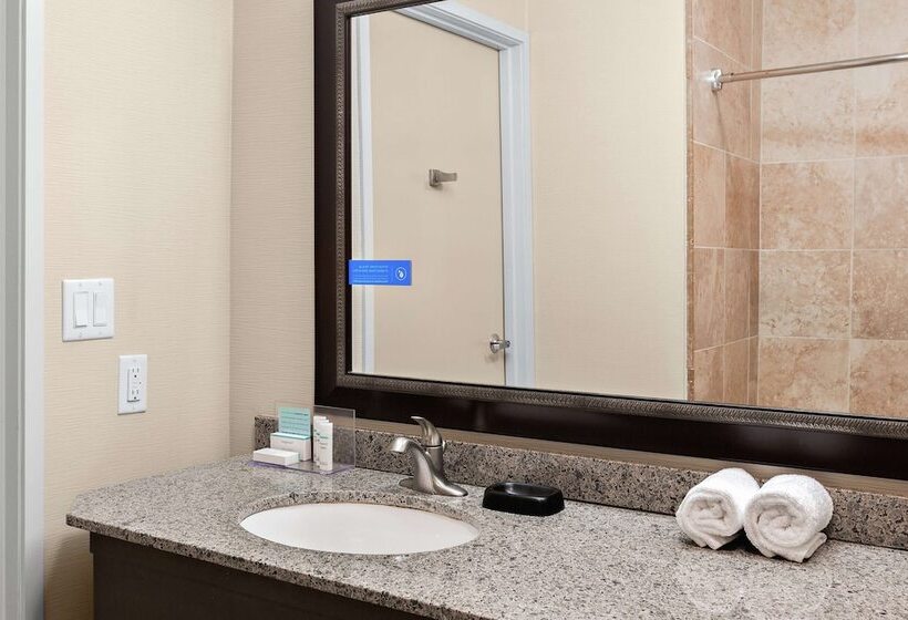 חדר סטנדרט, Spark By Hilton Bakersfield Central