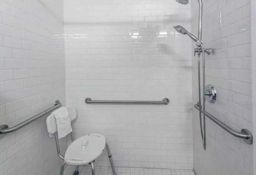 身障者適用スタンダードルーム, Hampton Inn Colorado Springs Airport