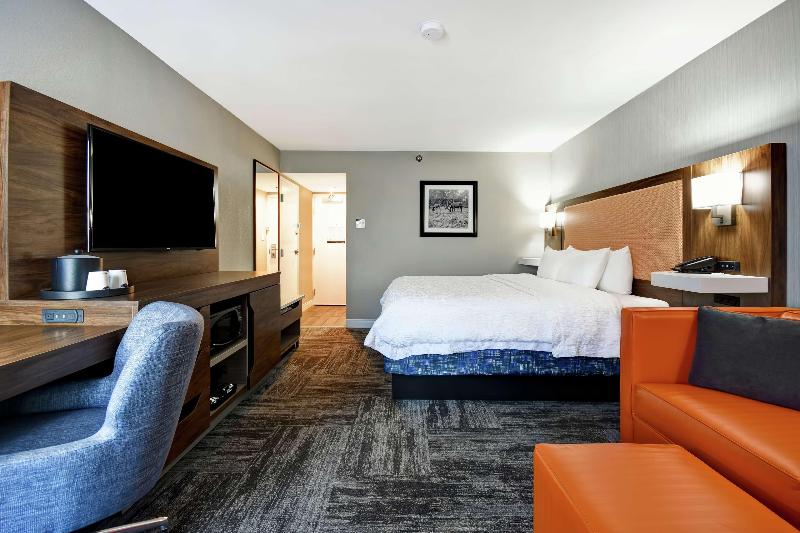 キングサイドベッドのスタンダードワンルーム, Hampton Inn I75 Lexington/hamburg Area