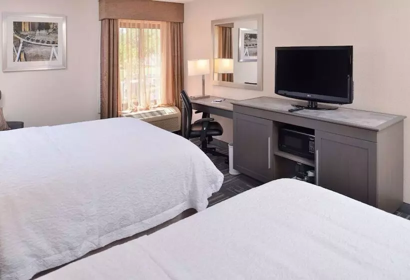 スタンダードルーム, Hampton Inn Closest To Universal Orlando