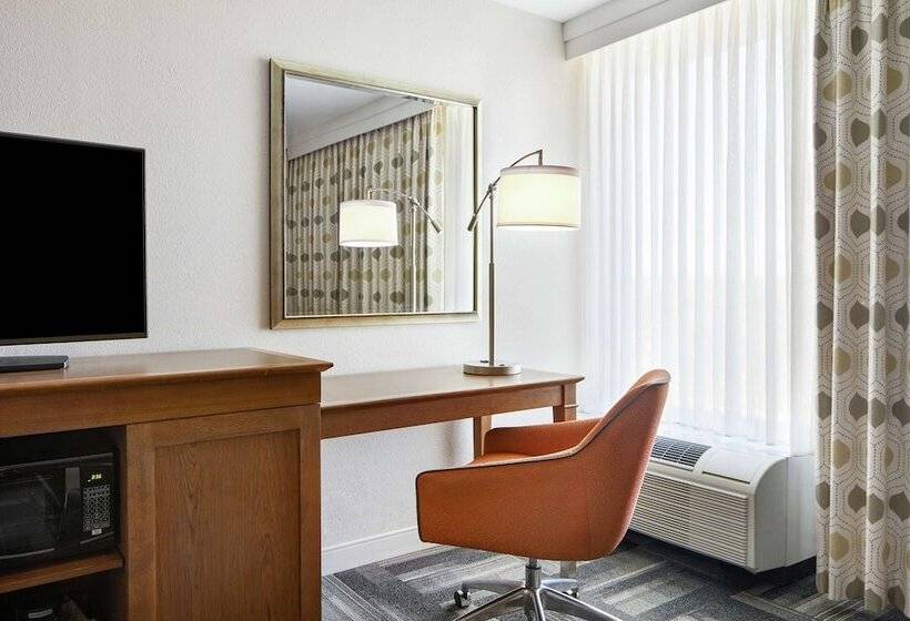 חדר סטנדרט שתי מיטות זוגיות, Hampton Inn Philadelphia King Of Prussia