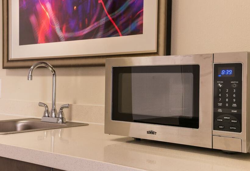 디럭스 룸, Hampton Inn & Suites Orlando/east Ucf Area