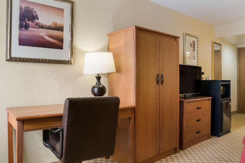 Люкс Кровать Кинг, Quality Inn & Suites