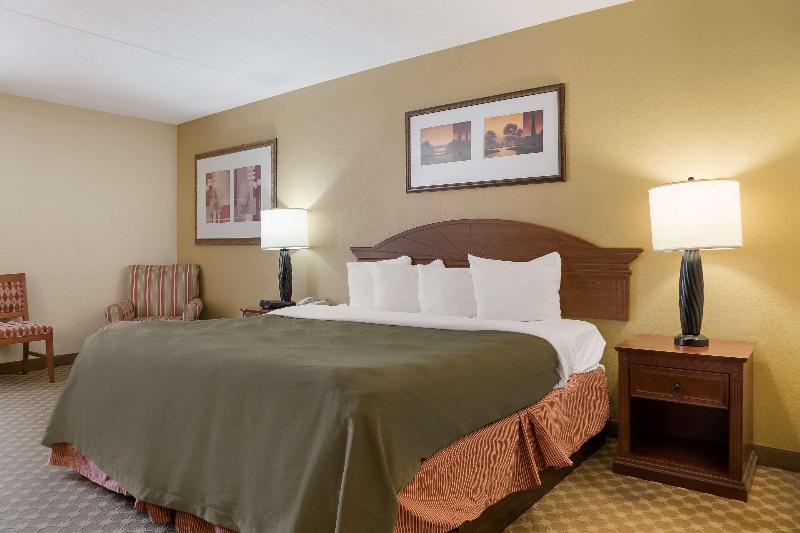 Стандартный Номер Кровать Кинг, Quality Inn & Suites
