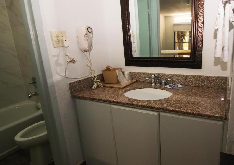 غرفة قياسية سرير كينج, Sweet Dream Inn  University Park