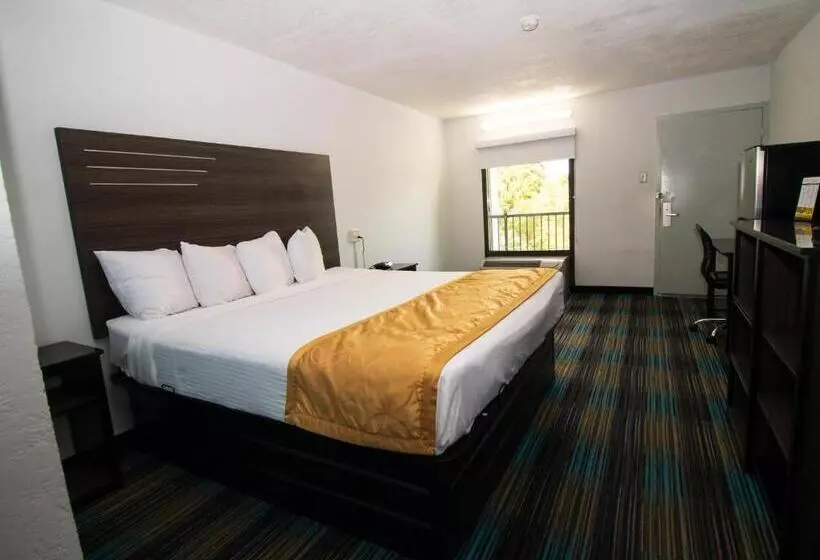 身障者適用キングサイズベッドルーム, Sweet Dream Inn  University Park