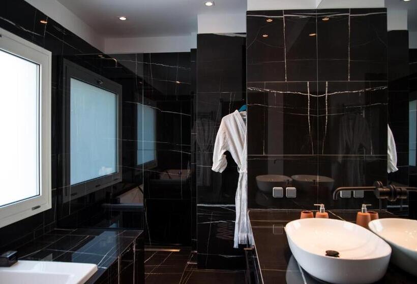 Апартаменты 3 Спальни, Pinacota Suites Athens