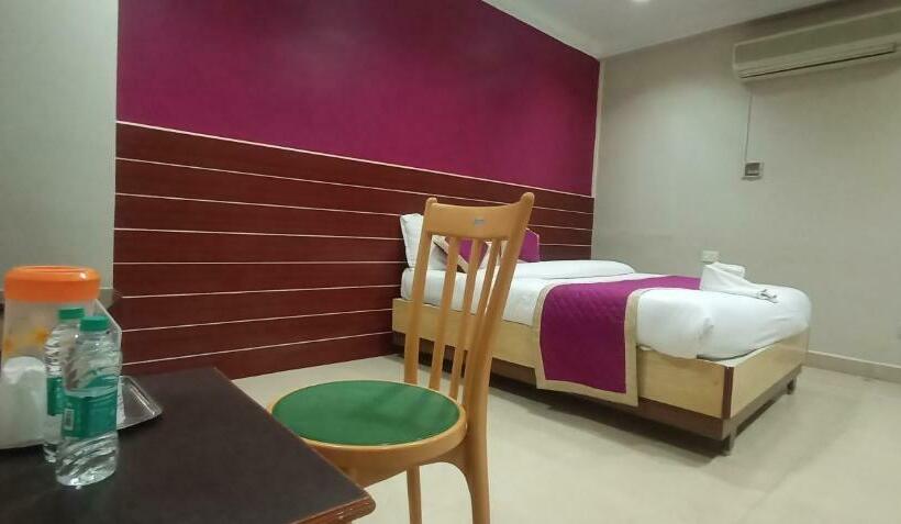 スタンダードルーム, R. Ve. R Residency