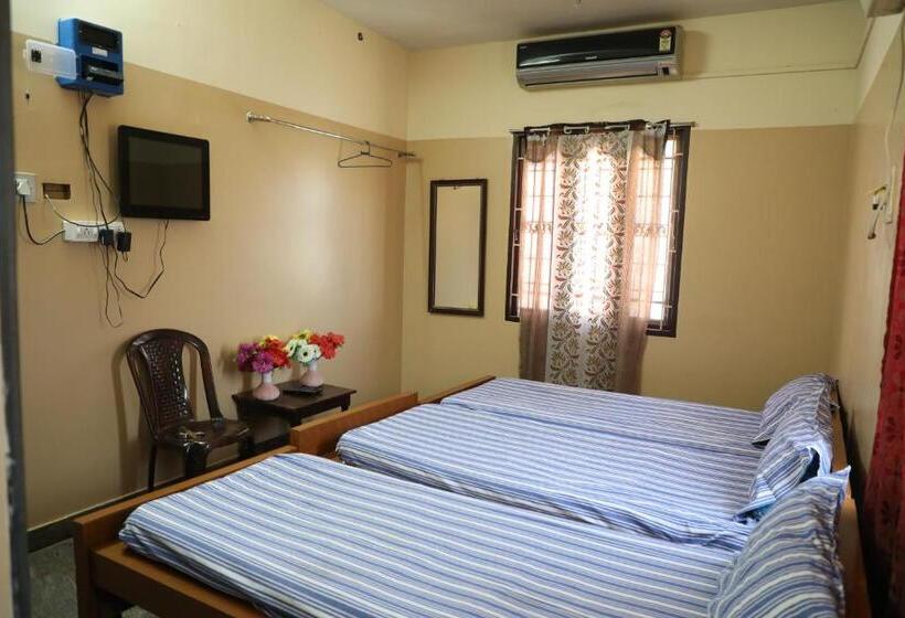 Номер Стандарт Трехместный, R. Ve. R Residency