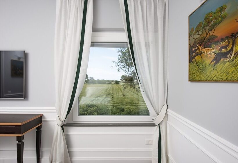 سوییت جونیور با بالکن, Casa Tua Spa Resort