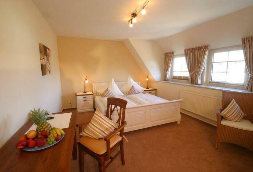 Номер Стандарт Вид на Сад, Inselhotel Kapitän Tadsen / Amrum