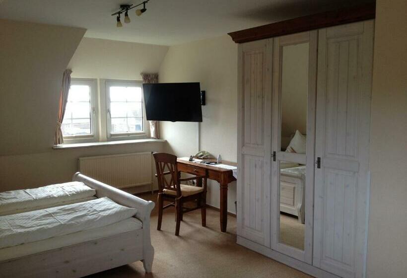 Номер Стандарт Вид на Море, Inselhotel Kapitän Tadsen / Amrum